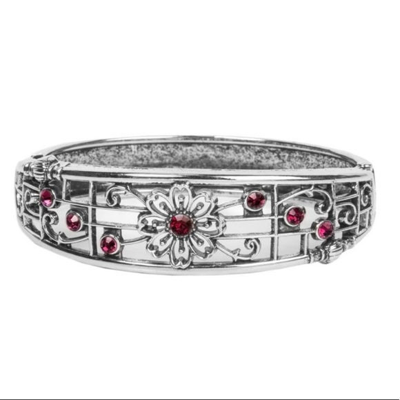 paparazzi Jewelry - Prairie Musical - Pink  Bracelet. NWT